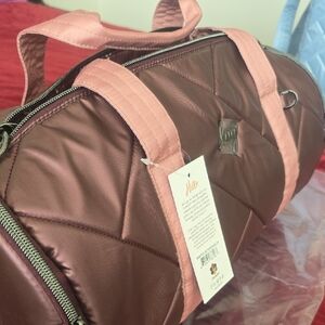 Lug Women's Gym Bag Metallic Wine/Blush